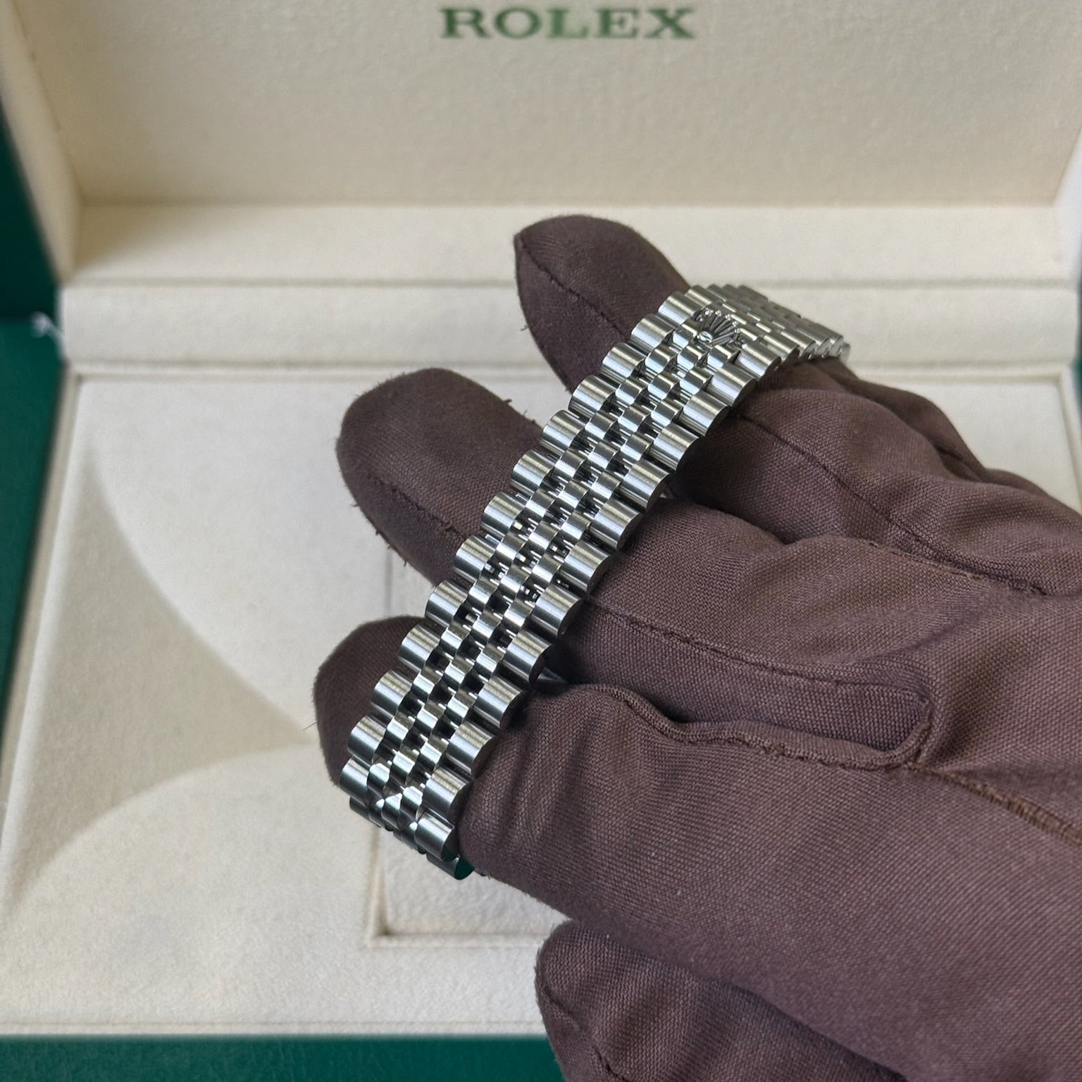 2025 Rolex Datejust 31 Pink Roman Numeral Dial / 278274 / Brand New & Unworn / Box & Papers Just Watch It