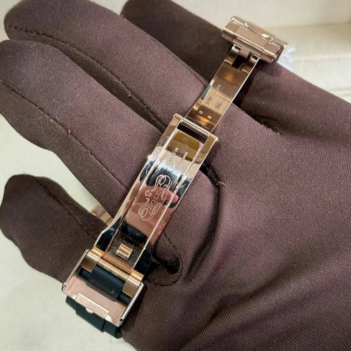 2021 Daytona Cosmograph 'Sundust' Dial / 116515LN / Rose Gold on Oysterflex / Mint Condition / Box & Papers Just Watch It