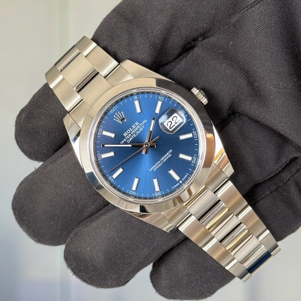 2024 Rolex Datejust 41 Blue Dial / 126300 / Smooth Bezel / Steel / 41mm / Like New