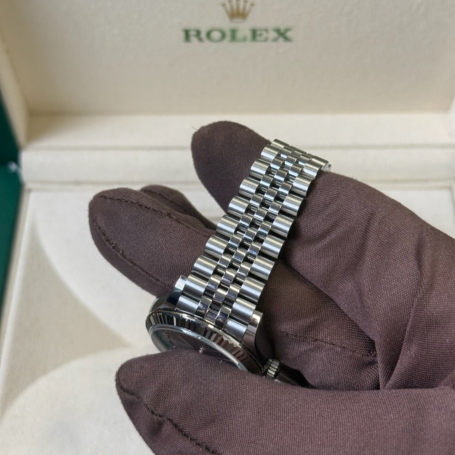 2025 Rolex Datejust 31 Pink Roman Numeral Dial / 278274 / Brand New & Unworn / Box & Papers Just Watch It