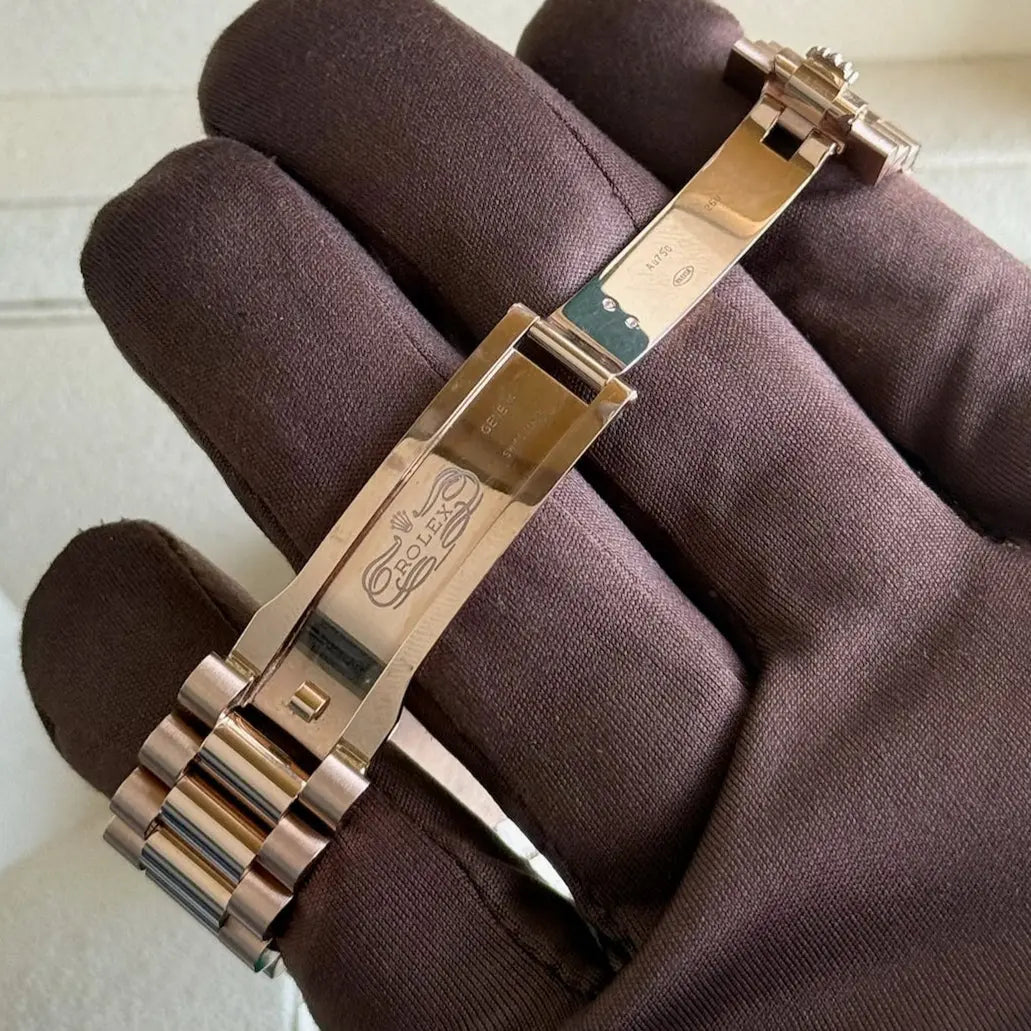2022 Day Date 40 Olive Dial / 228235 / Rose Gold / Presidential Band / Like New / Box & Papers Just Watch It