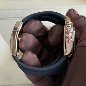 2025 Roles Daytona Cosmograph Sundust Dial 126515LN / Rose Gold on Oysterflex / Brand New & Unworn
