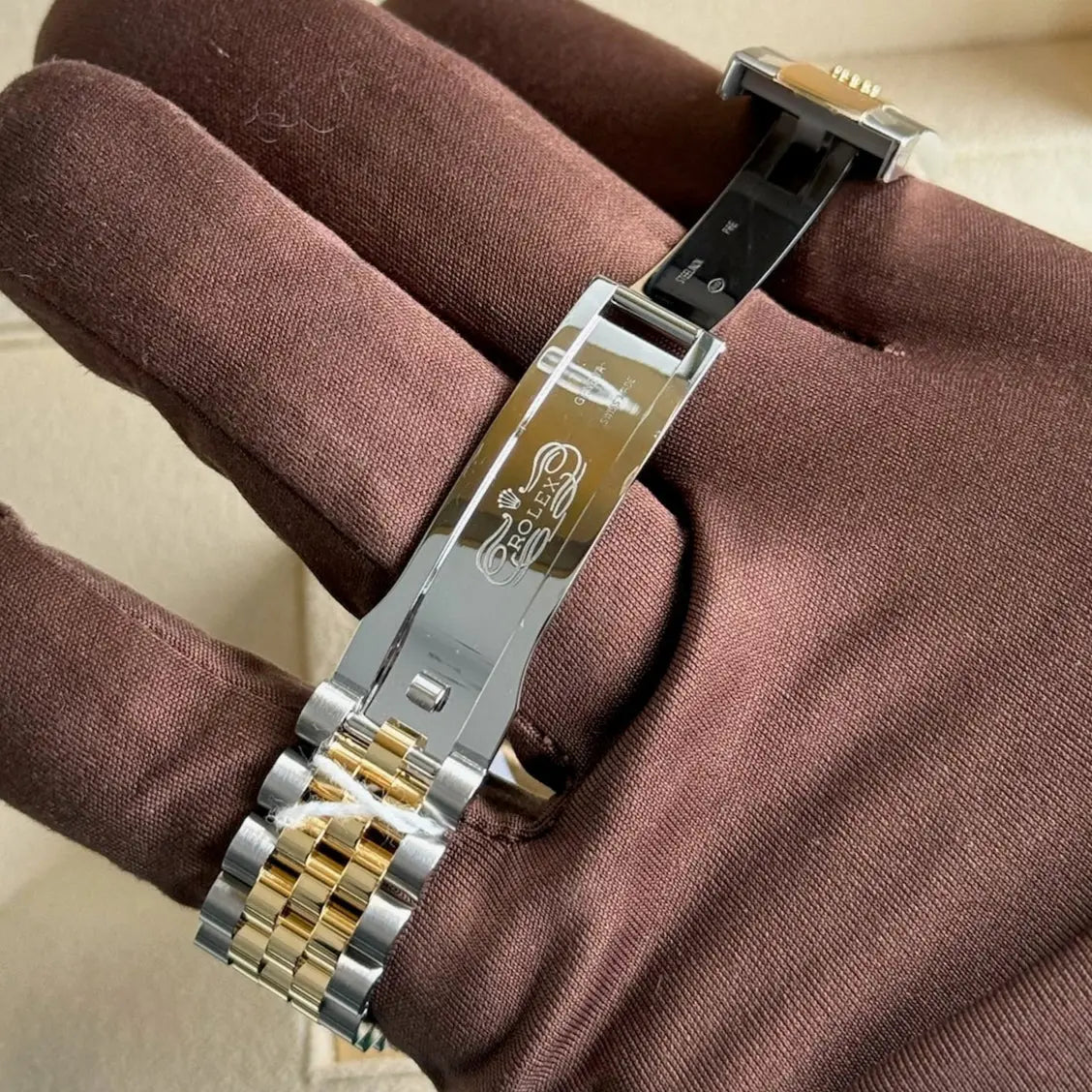 2025 Rolex Datejust 36 Champagne Dial / 126233 / Two Tone Yellow Gold / Brand New & Unworn / Box & Papers Just Watch It