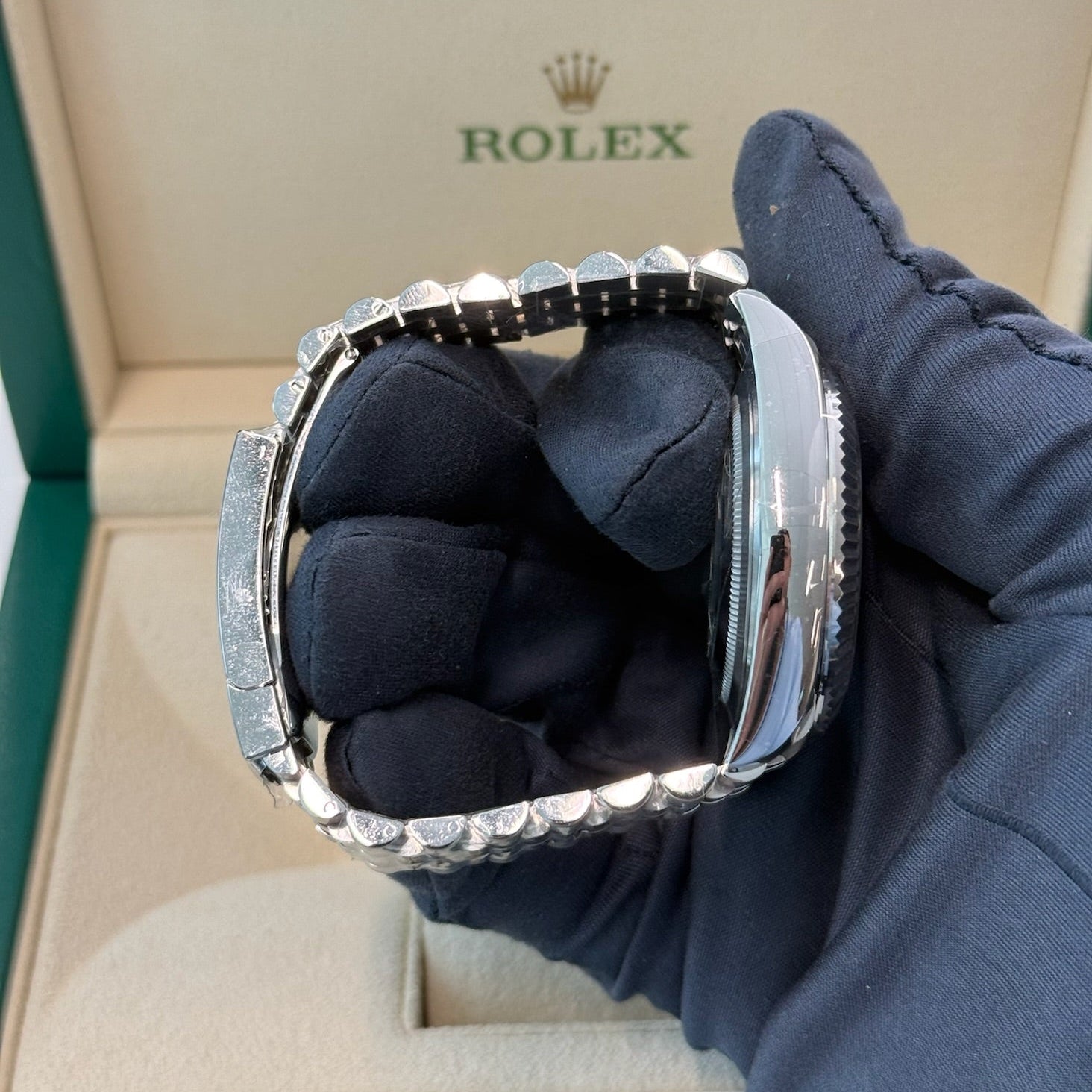 2025 Rolex Skydweller 42 Black Dial 336934 / Steel / Brand New & Unworn / Box & Papers Just Watch It