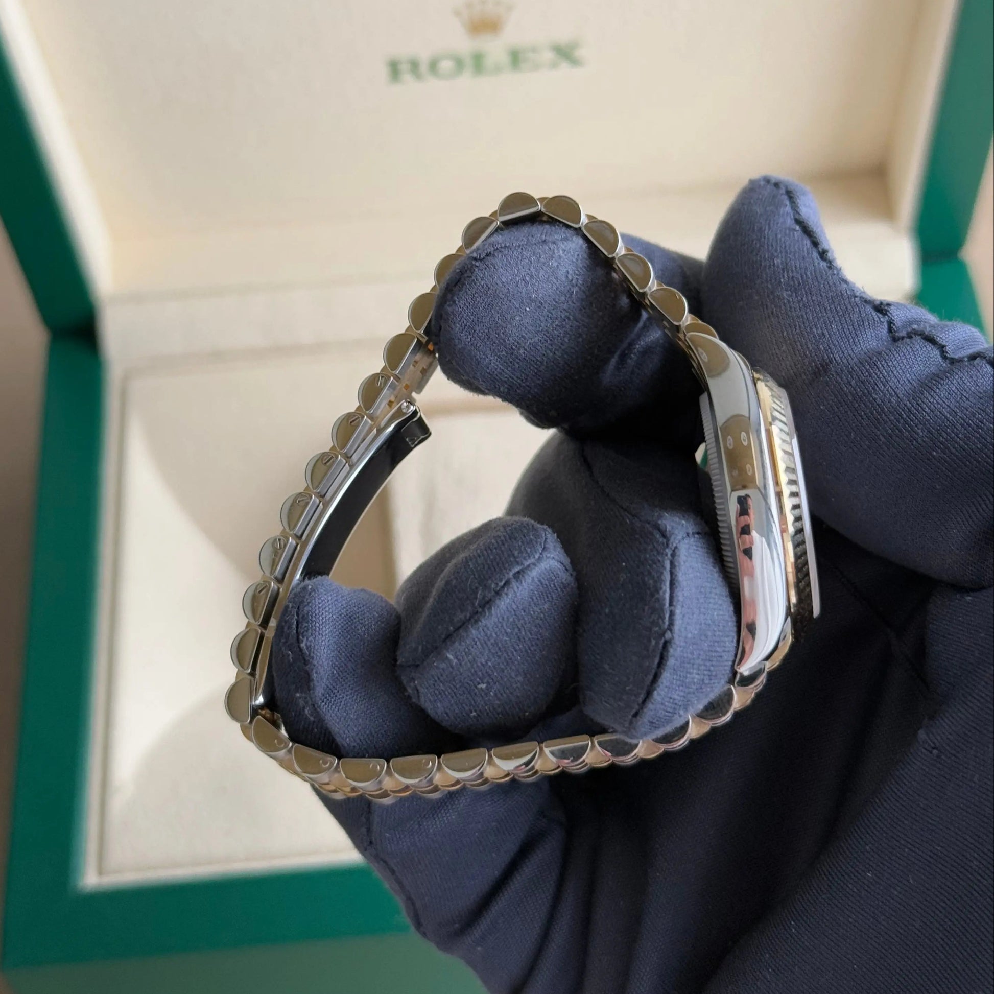 2025 Rolex Datejust 31 Black Mother of Pearl with Diamonds 278273 / Two Tone Yellow Gold / Box & Papers - Justwatchit
