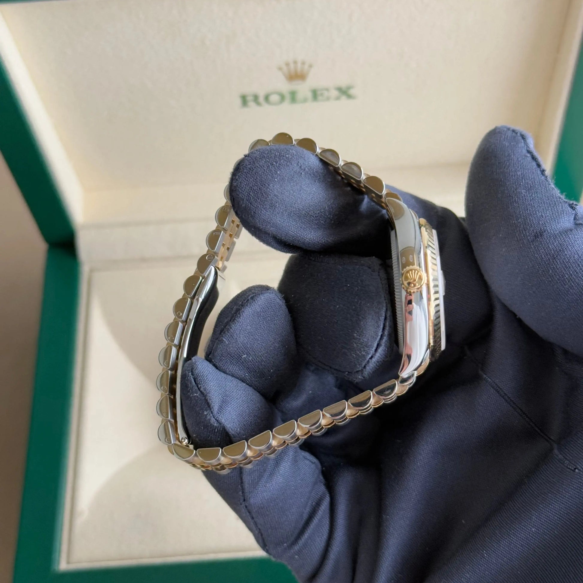 2025 Rolex Datejust 31 Black Mother of Pearl with Diamonds 278273 / Two Tone Yellow Gold / Box & Papers - Justwatchit
