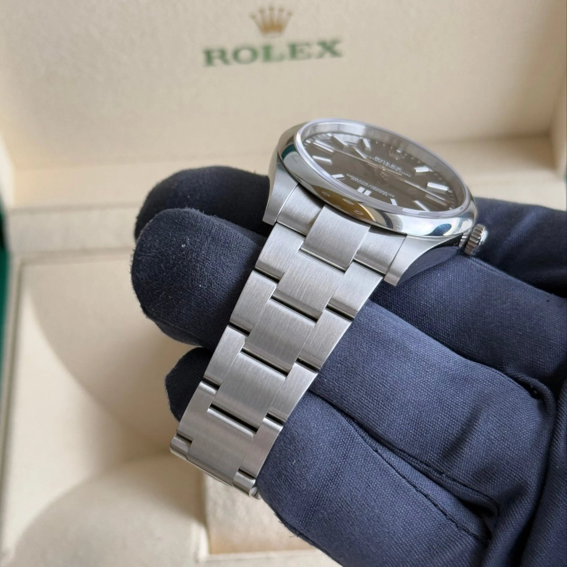 2025 Rolex Oyster Perpetual 41 Black Dial 124300 / Steel / Brand New & Unworn - Justwatchit