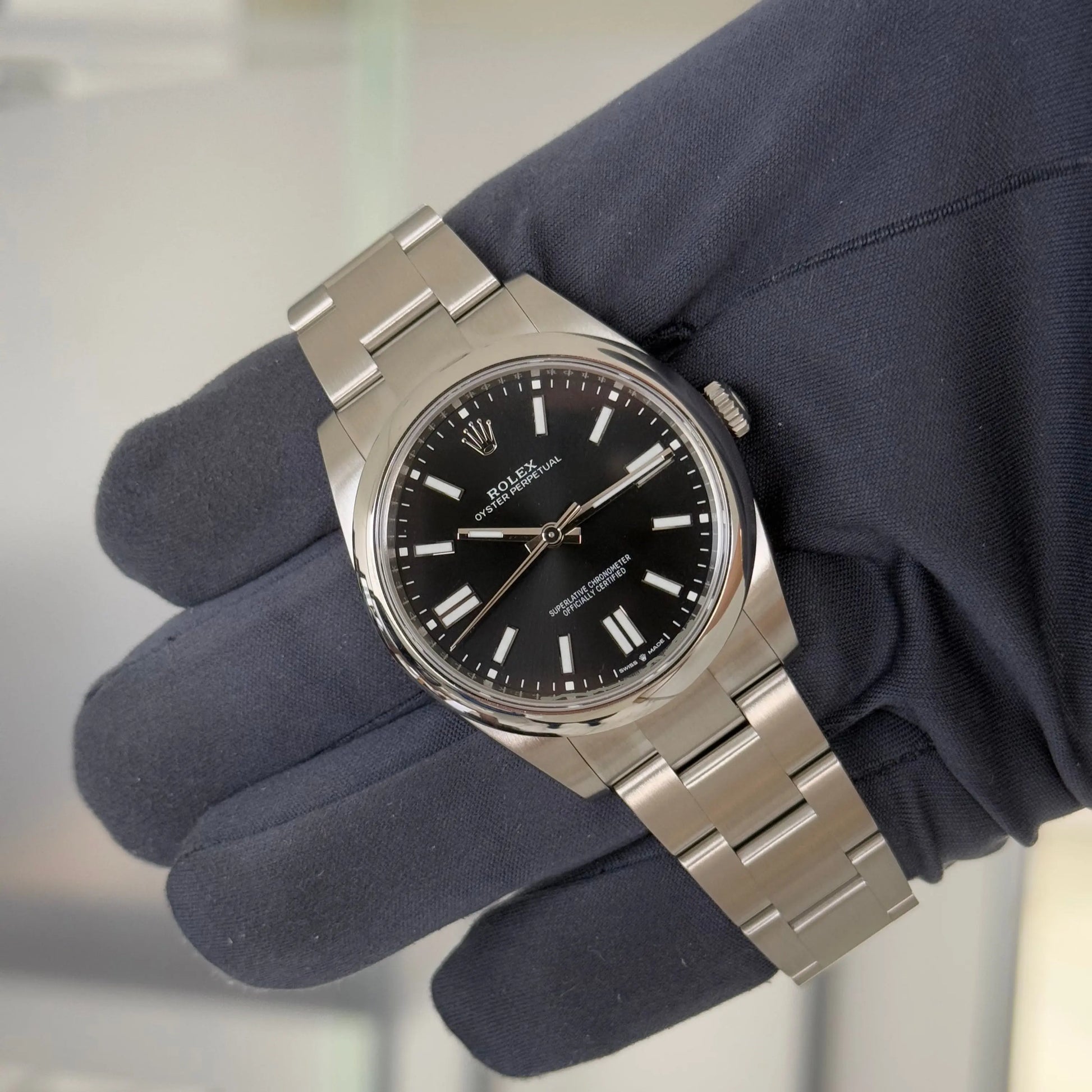2025 Rolex Oyster Perpetual 41 Black Dial 124300 / Steel / Brand New & Unworn - Justwatchit