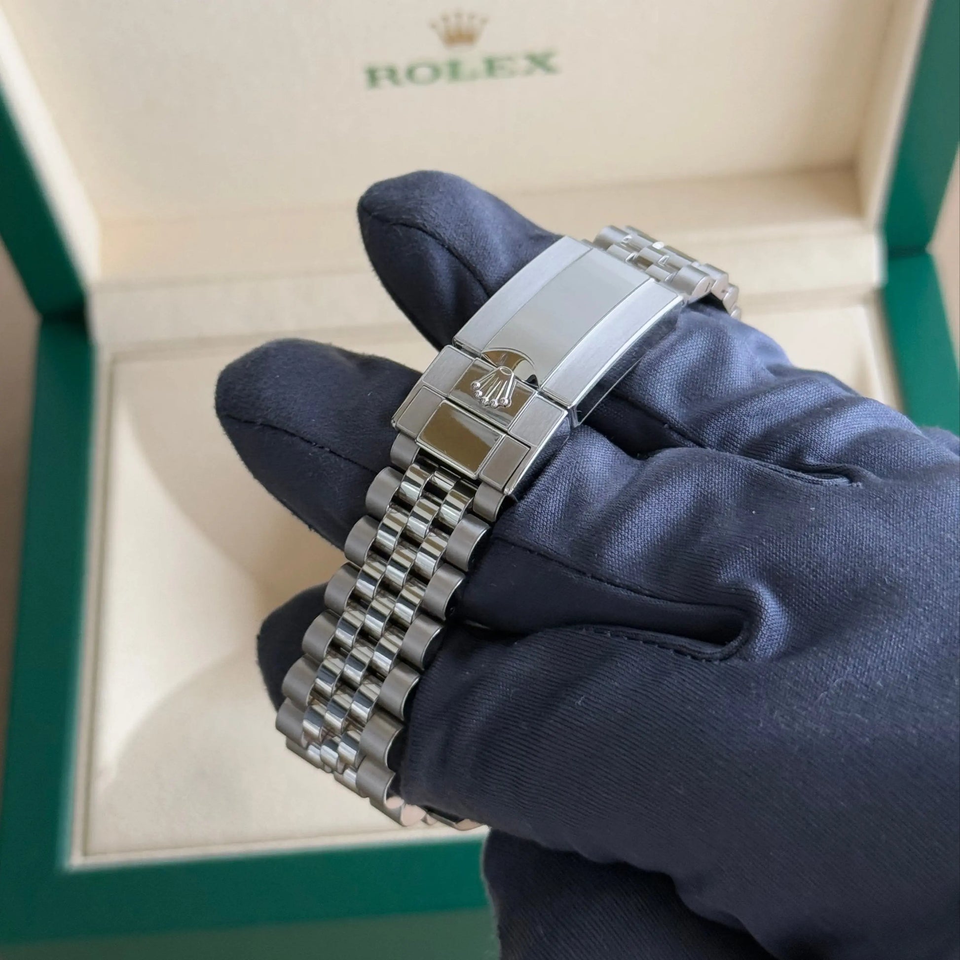 2025 Rolex GMT Master II Bruce Wayne 126710GRNR / Steel / Jubilee Band / Box & Papers - Justwatchit
