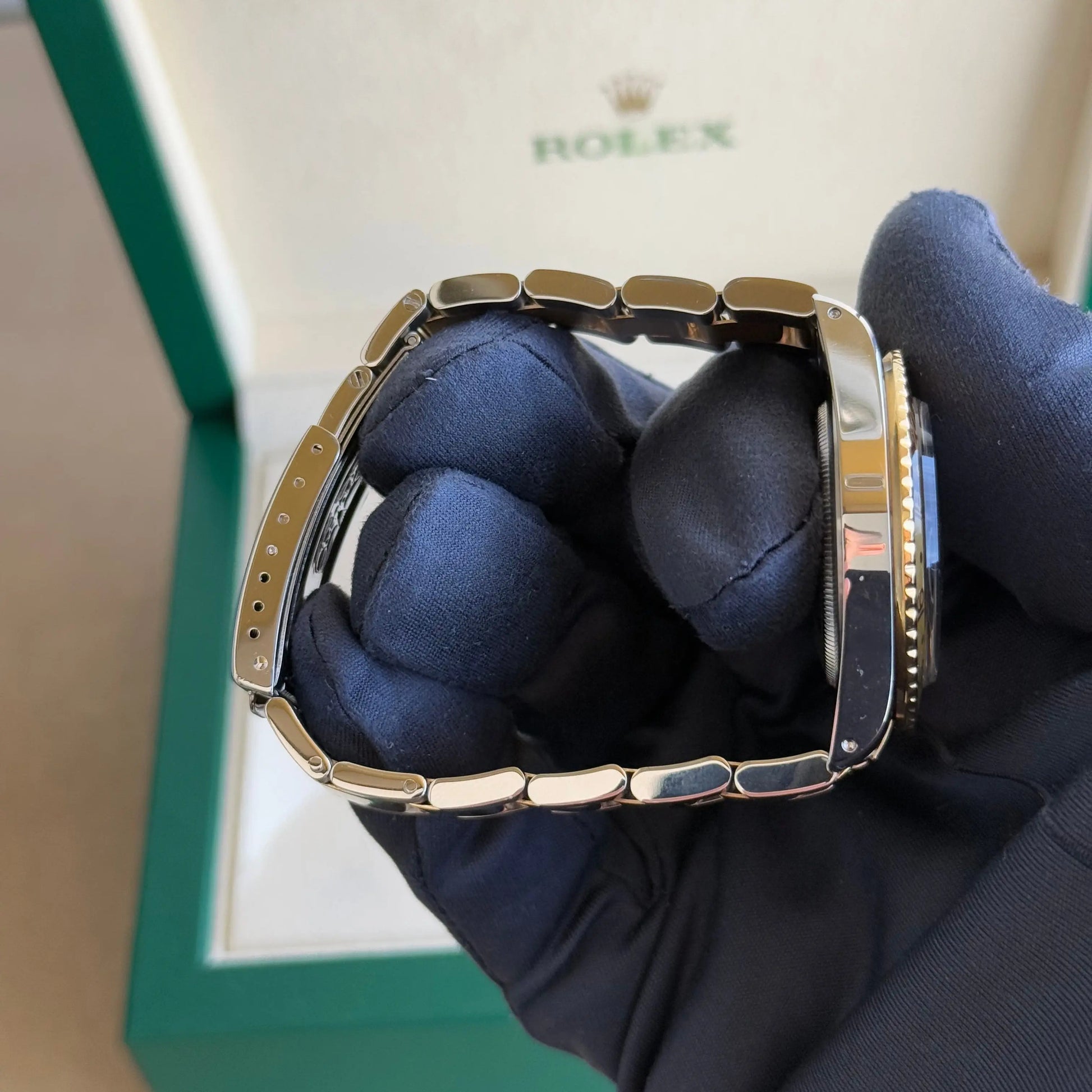 1976 Rolex GMT Master 'Rootbeer' 16753 / Two Tone Yellow Gold / Fully Serviced by Rolex Service Centre - Justwatchit