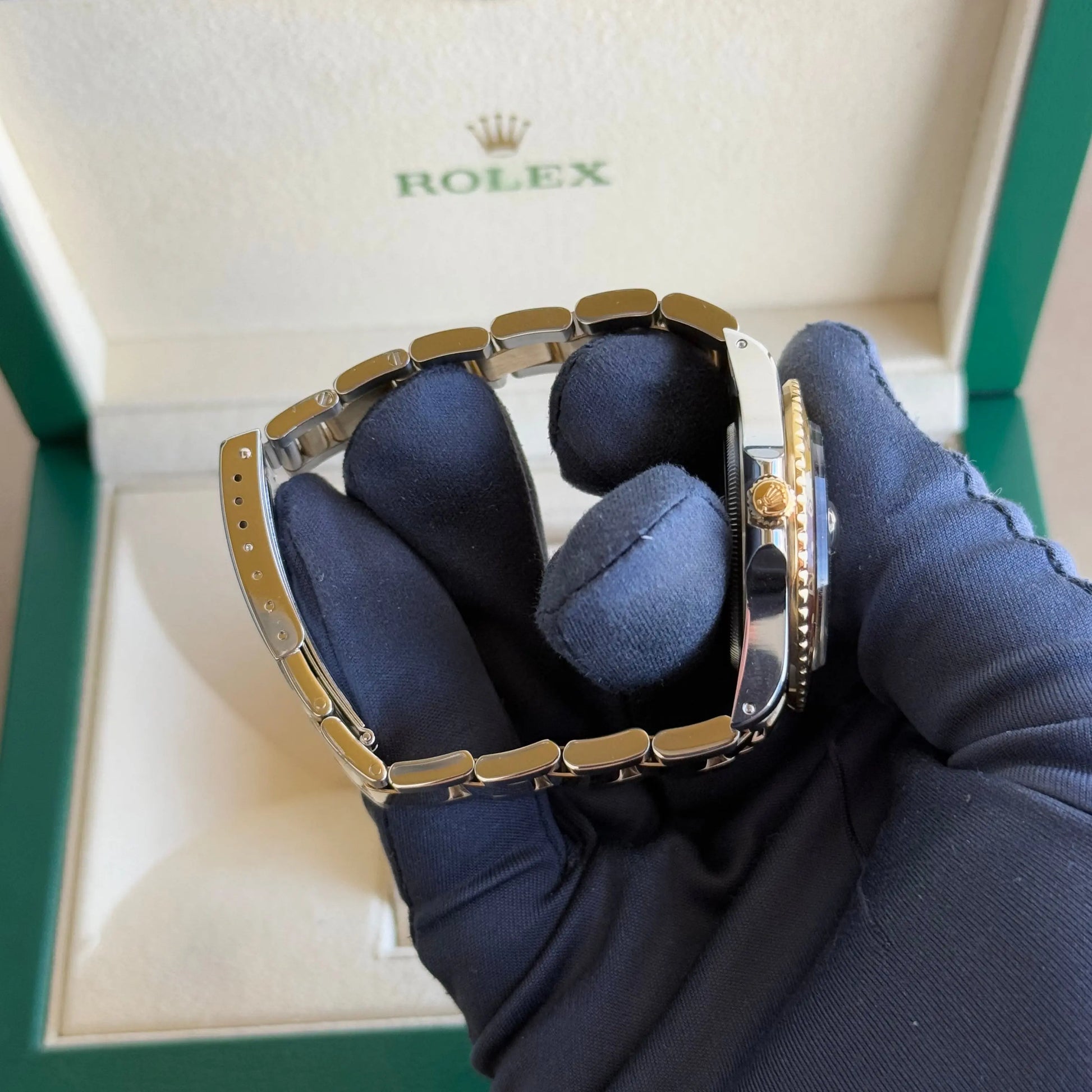 1976 Rolex GMT Master 'Rootbeer' 16753 / Two Tone Yellow Gold / Fully Serviced by Rolex Service Centre - Justwatchit