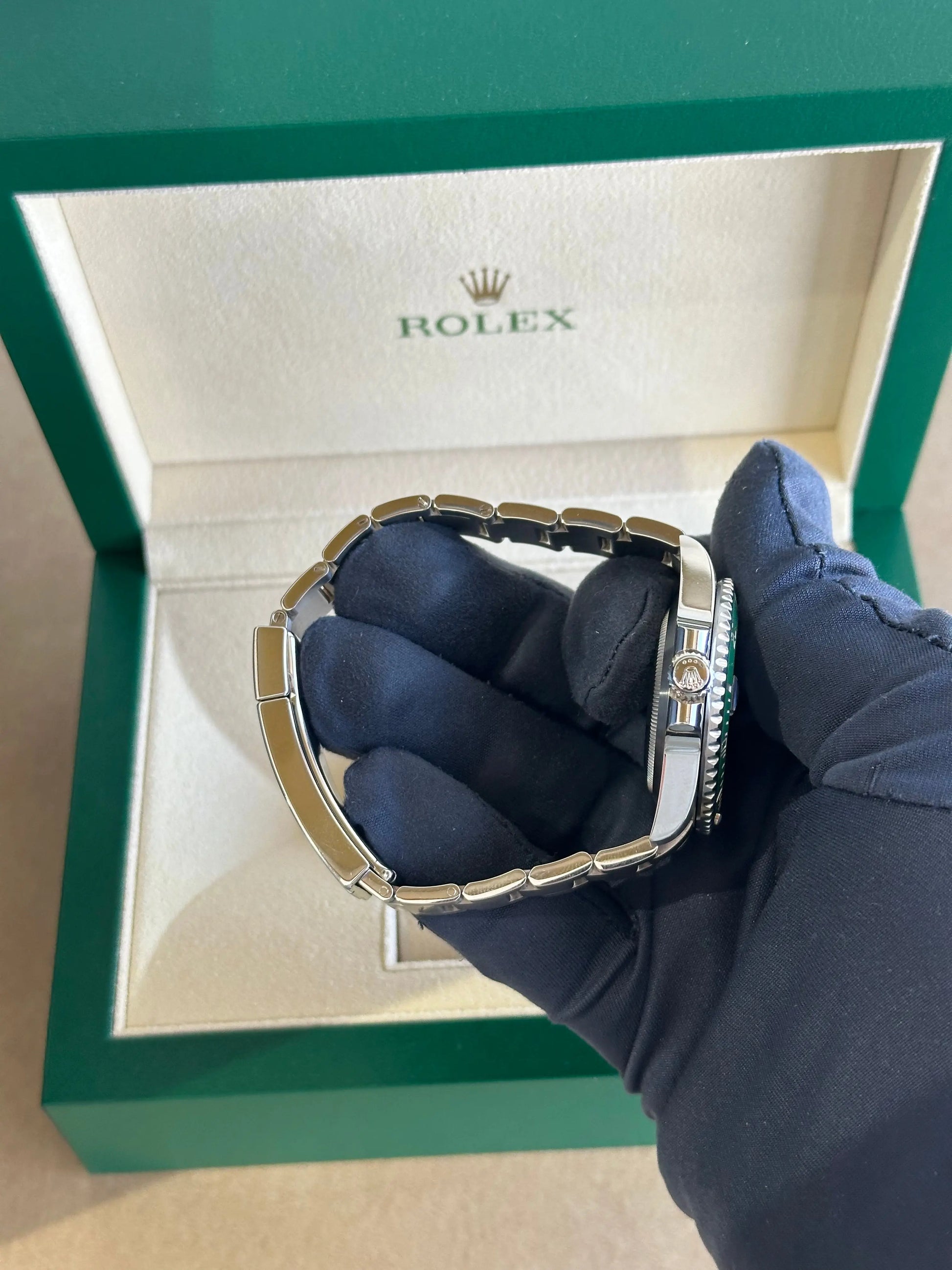 2019 Rolex Submariner 'Hulk' Green Dial Green Bezel 116610LV / Mint Condition - Just Watch It Pty Ltd