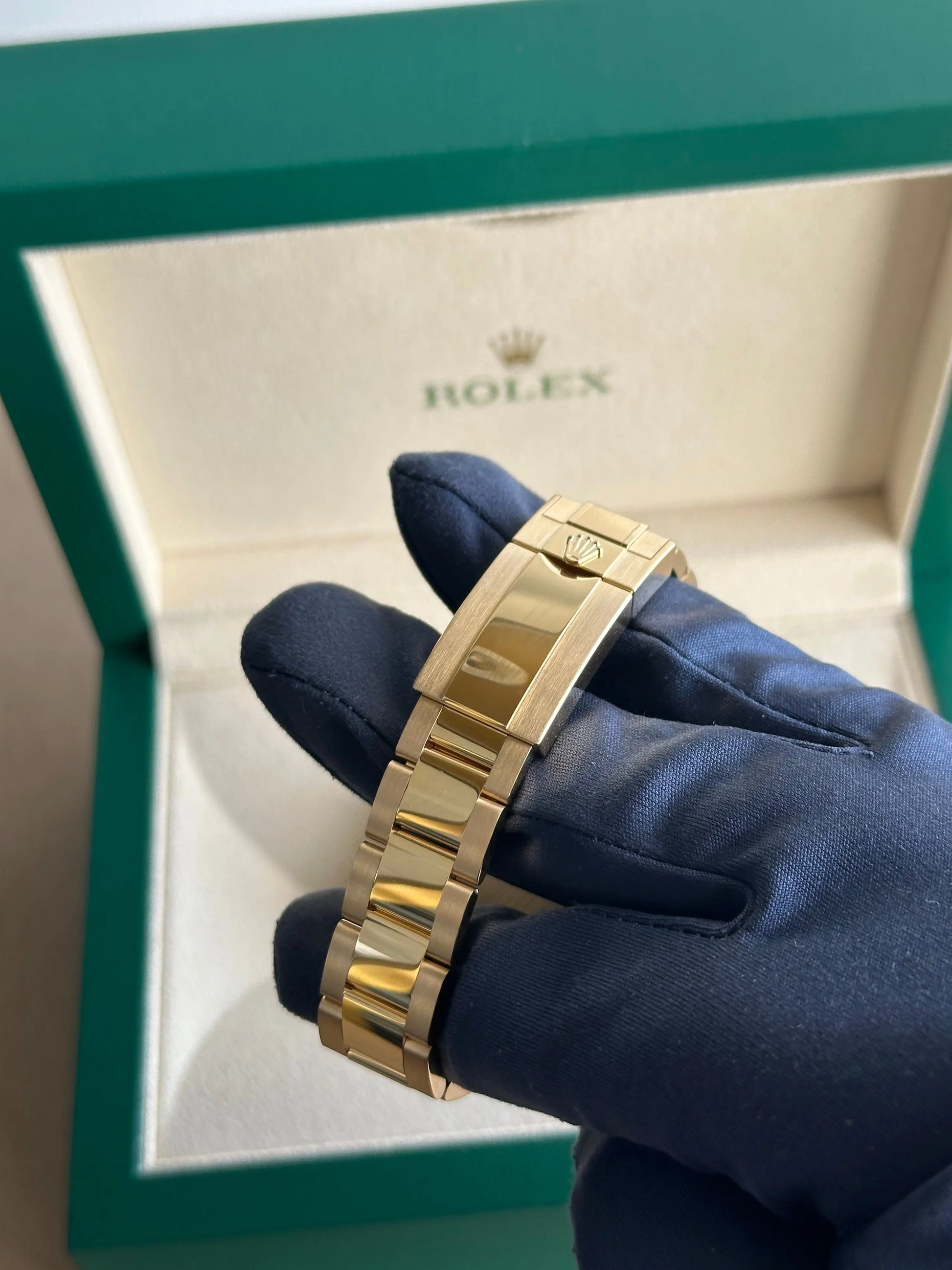 2025 Rolex Daytona Cosmograph Black Dial 126508 / Yellow Gold / Box & Papers - Just Watch It Pty Ltd